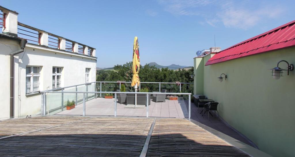 Hotel Caramell Louny Exterior foto